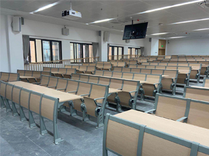 合格的階梯椅采用哪些設(shè)計(jì)